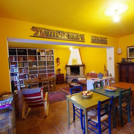 Al Campo Di Sotto Bed & Breakfast Buia Exterior foto